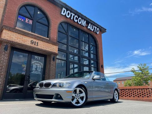Used 2004 BMW 325Ci Convertible RWD image 3