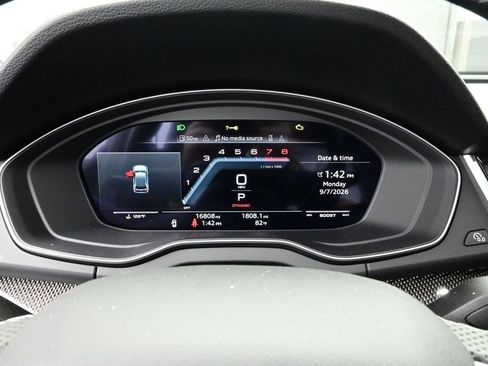 Used 2021 Audi SQ5 Prestige AWD/4WD image 9