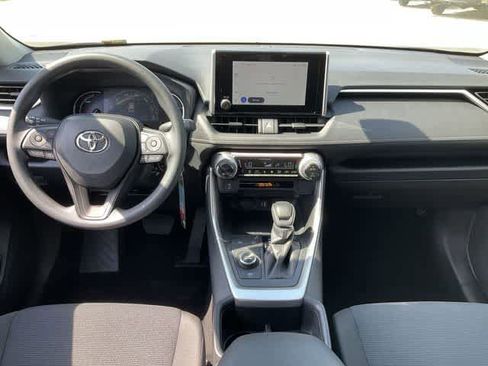 Used 2025 Toyota RAV4 LE image 18