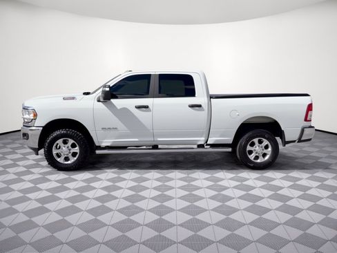 Used 2024 RAM 2500 Big Horn AWD/4WD image 2