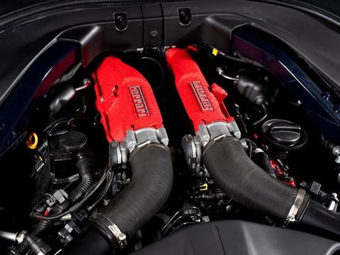 Certified 2022 Ferrari Portofino M RWD image 17