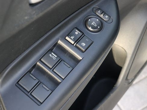 Used 2020 Honda Fit EX image 11