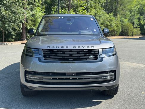 Used 2023 Land Rover Range Rover Long Wheelbase Autobiography AWD/4WD image 2