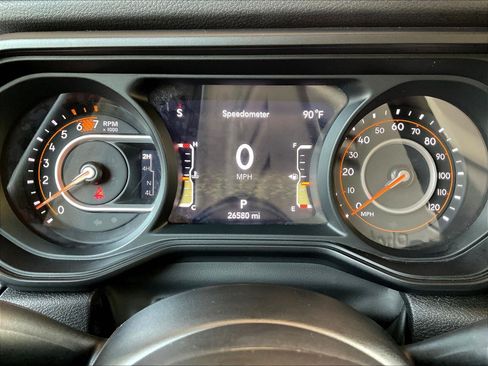 Used 2024 Jeep Wrangler Unlimited Sport AWD/4WD image 13