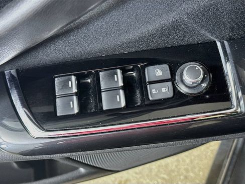 Used 2018 MAZDA CX-9 Sport FWD image 17