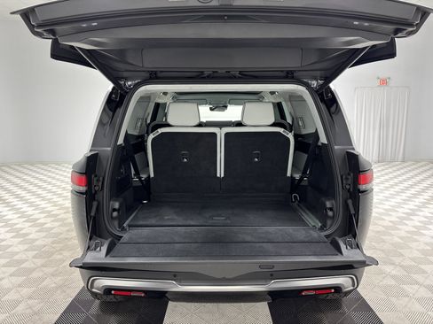 Used 2024 Rivian R1S Adventure AWD/4WD image 15