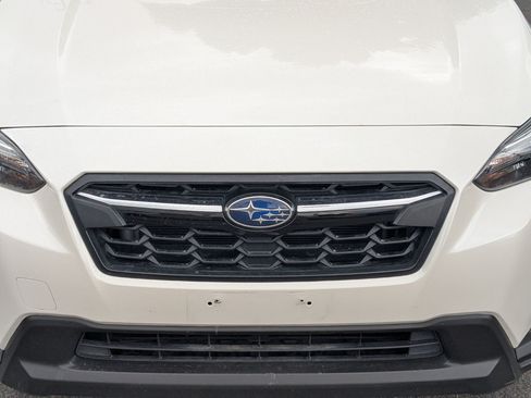 Used 2019 Subaru Crosstrek 2.0i Limited w/ Moonroof Package w/Navigation AWD/4WD image 12