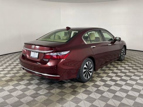 Certified 2017 Honda Accord Touring image 23