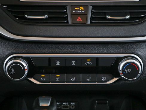 Used 2021 Nissan Altima 2.5 SR FWD image 20