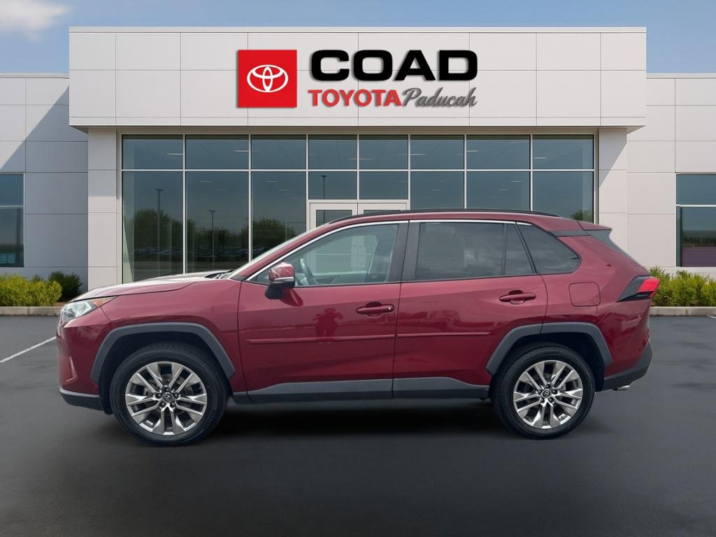 Used 2019 Toyota RAV4 XLE Premium w/ Advanced Technology Package AWD/4WD image 2