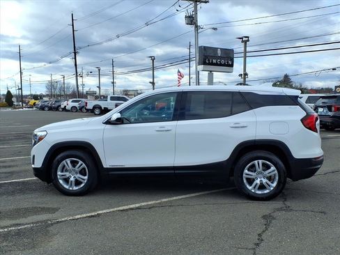 Used 2019 GMC Terrain SLE w/ LPO, Cargo Package image 4