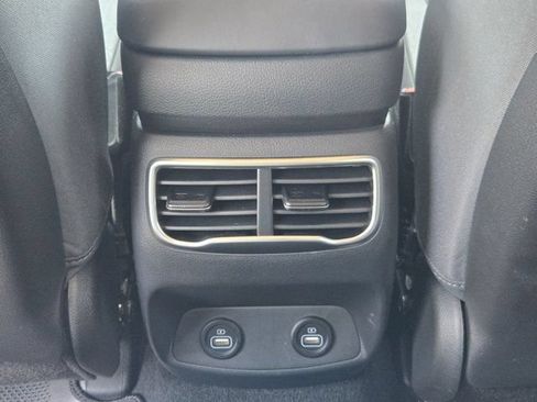 Certified 2023 Hyundai Santa Fe SE FWD image 29