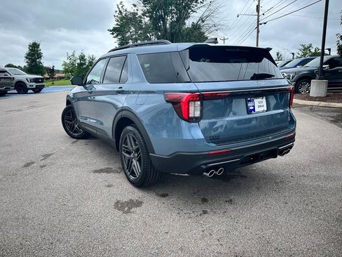 New 2026 Ford Explorer ST w/ Sun And Sound Package AWD/4WD image 4