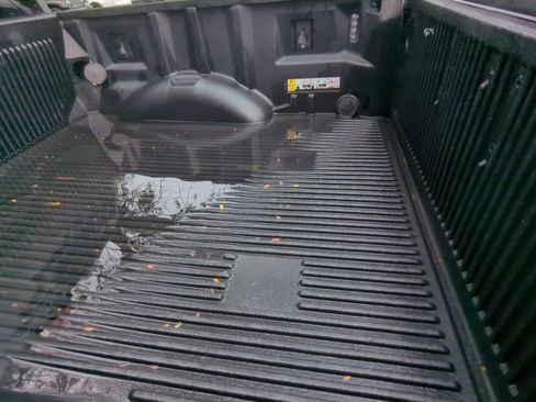 Used 2021 Ford F150 XLT w/ Equipment Group 302A High AWD/4WD image 5