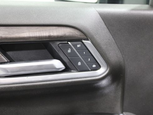 Used 2025 Chevrolet Silverado 3500 LTZ w/ LTZ Texas Edition image 7