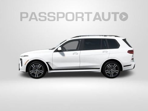 New 2026 BMW X7 M60i image 4