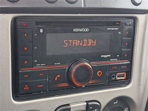 Used 2010 GMC Canyon SLT image 18