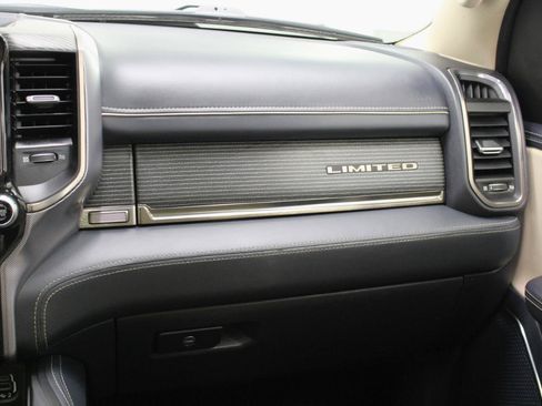 Used 2019 RAM 1500 Limited w/ Advanced Safety Group AWD/4WD image 59