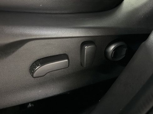 Used 2019 Subaru Forester Touring AWD/4WD image 18