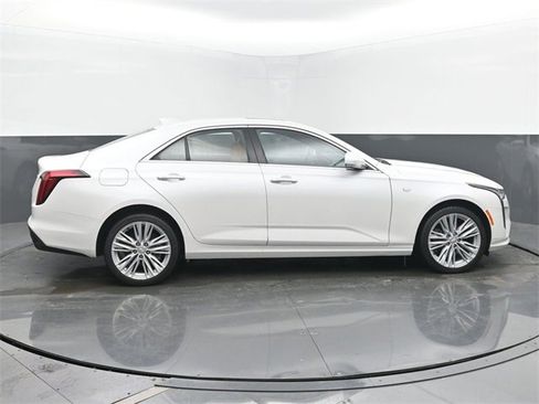 Certified 2025 Cadillac CT4 Premium Luxury image 6