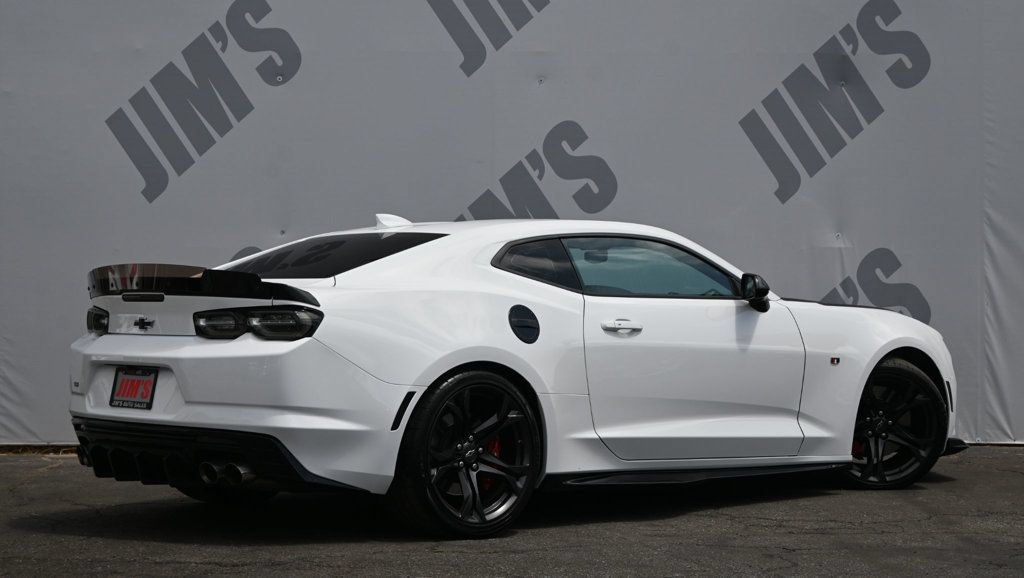Used 2020 Chevrolet Camaro SS RWD image 5