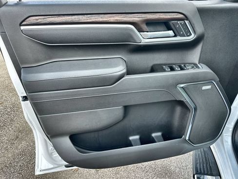 New 2026 GMC Sierra 1500 SLT RWD image 21