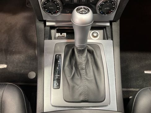 Used 2008 Mercedes-Benz C 300 Sedan image 20