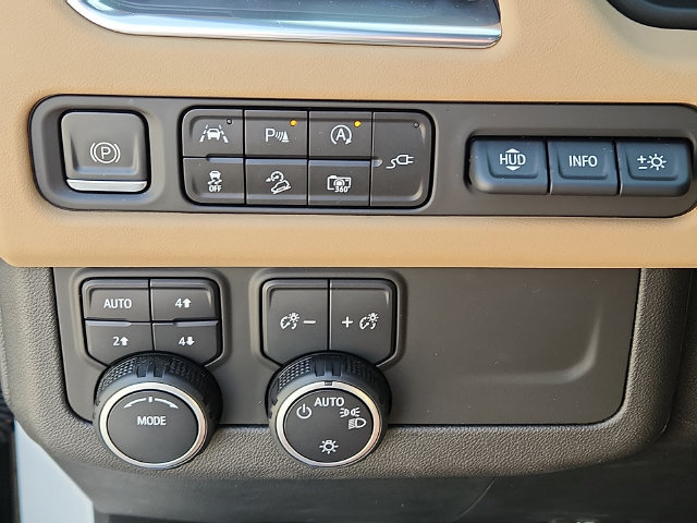 Certified 2022 Chevrolet Suburban Premier AWD/4WD image 26
