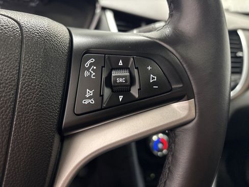 Used 2019 Chevrolet Trax Premier image 23