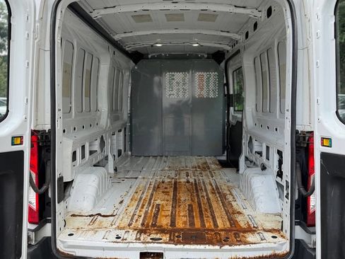 Used 2018 Ford Transit 350 148 Medium Roof RWD image 5