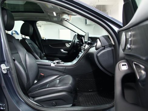 Used 2015 Mercedes-Benz C 300 4MATIC Sedan image 24
