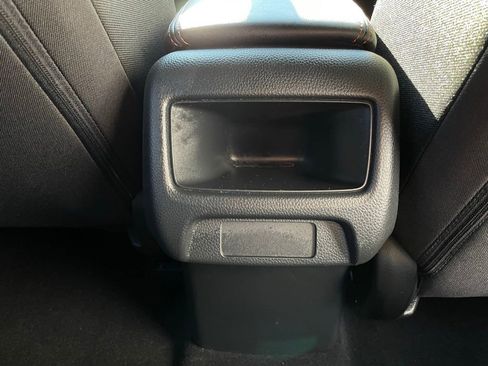 Certified 2024 Honda HR-V Sport image 36