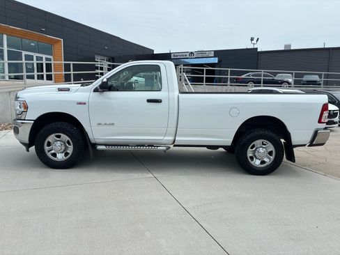 Used 2020 RAM 2500 Tradesman AWD/4WD image 2
