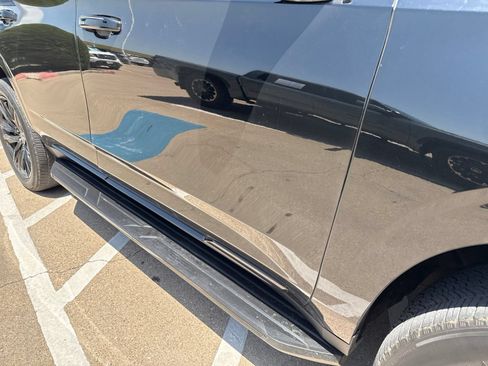 Used 2022 Cadillac Escalade Sport RWD image 5
