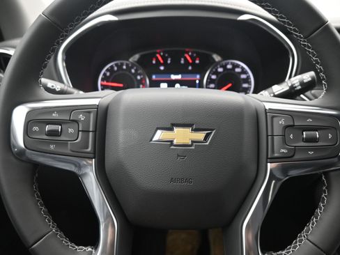 New 2026 Chevrolet Blazer LT w/ Sound & Technology Package FWD image 16