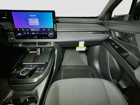 New 2026 Toyota C-HR AWD/4WD image 25
