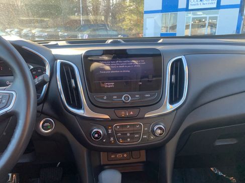 Certified 2022 Chevrolet Equinox LT image 25