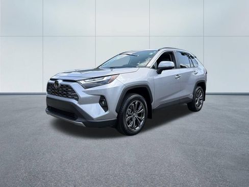 Certified 2025 Toyota RAV4 Limited w/ Advanced Technology Package AWD/4WD image 2