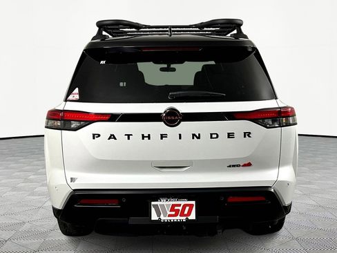New 2026 Nissan Pathfinder Rock Creek image 4