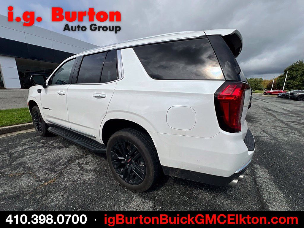 Used 2024 GMC Yukon Denali w/ Advanced Technology Package AWD/4WD image 7
