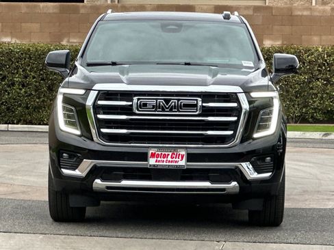 Certified 2025 GMC Yukon Elevation w/ Elevation Premium Package image 9