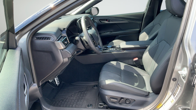 Used 2026 Toyota Camry XSE FWD image 20