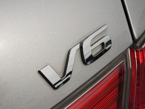 Used 2012 Honda Accord EX-L image 12