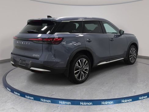 Certified 2026 INFINITI QX60 Luxe w/ Cargo Package AWD/4WD image 5