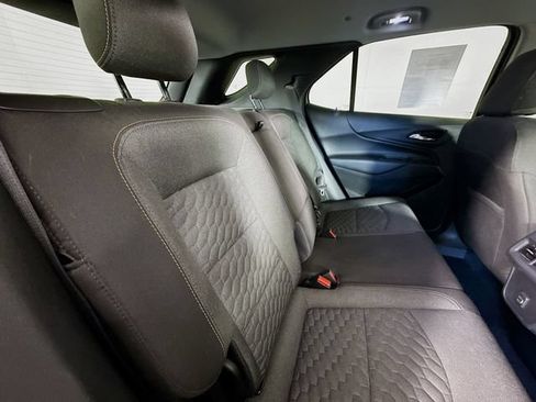 Used 2020 Chevrolet Equinox LT w/ Driver Convenience Package AWD/4WD image 22