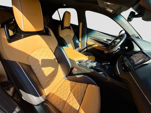 Used 2024 Cadillac CT4 V Blackwing w/ Driver Assist Package image 28