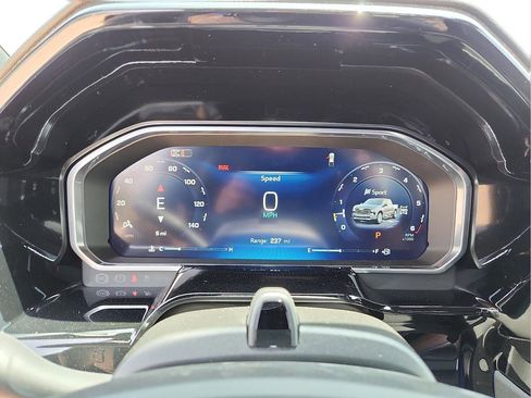 New 2026 Chevrolet Silverado 1500 High Country AWD/4WD image 19