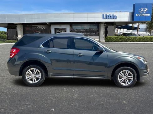 Used 2017 Chevrolet Equinox LS FWD image 9