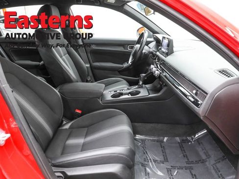 Used 2022 Honda Civic Sport image 23