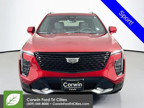 Used 2025 Cadillac XT4 Sport w/ LPO, Red Accent Package AWD/4WD image 4